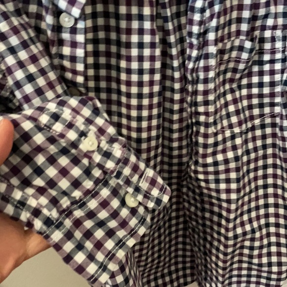 BabyGap 4T button up plaid dress shirt - Picture 4 of 5
